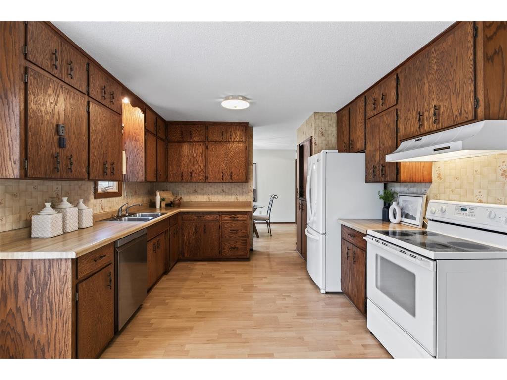1772 Eldridge Avenue W Roseville MN 55113 7110491 image7