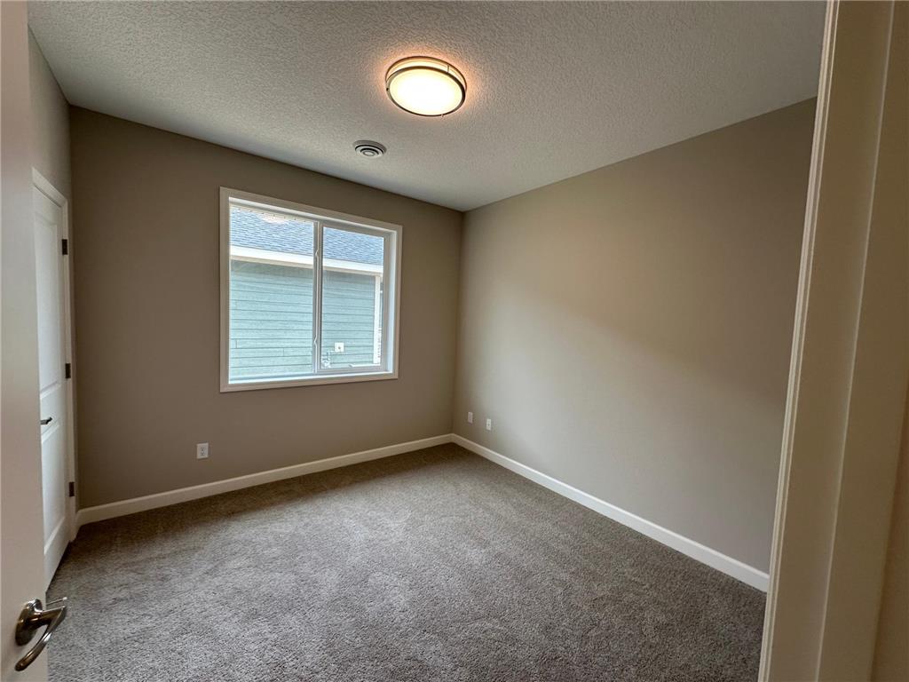 17721 Everest Avenue Lakeville MN 55044 7057919 image5