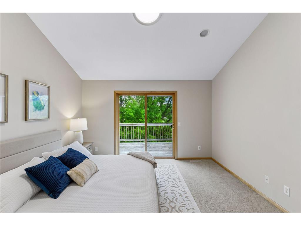 17721 Southridge Court Minnetonka MN 55345 7088003 image17