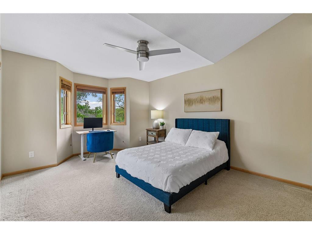 17721 Southridge Court Minnetonka MN 55345 7088003 image23