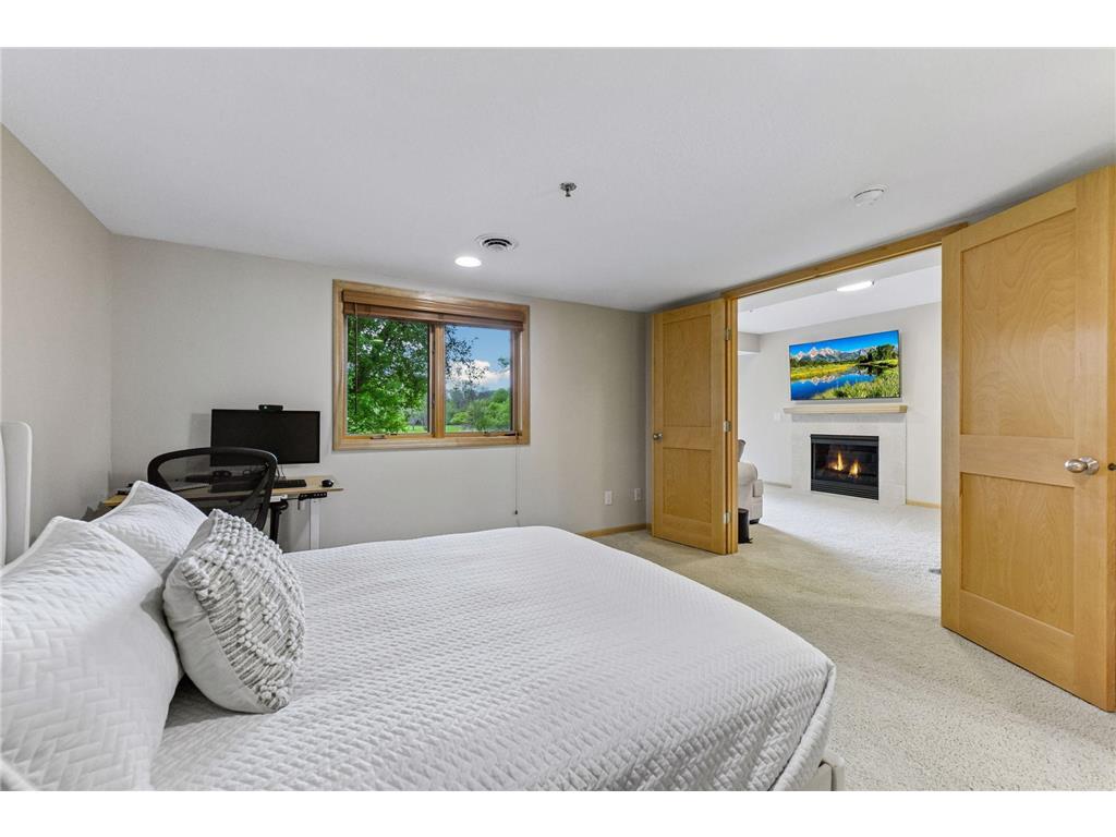17721 Southridge Court Minnetonka MN 55345 7088003 image30