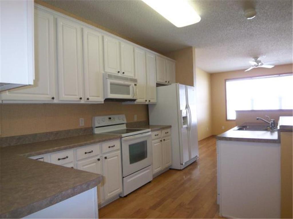 17722 68th Place N Maple Grove MN 55311 7084977 image1