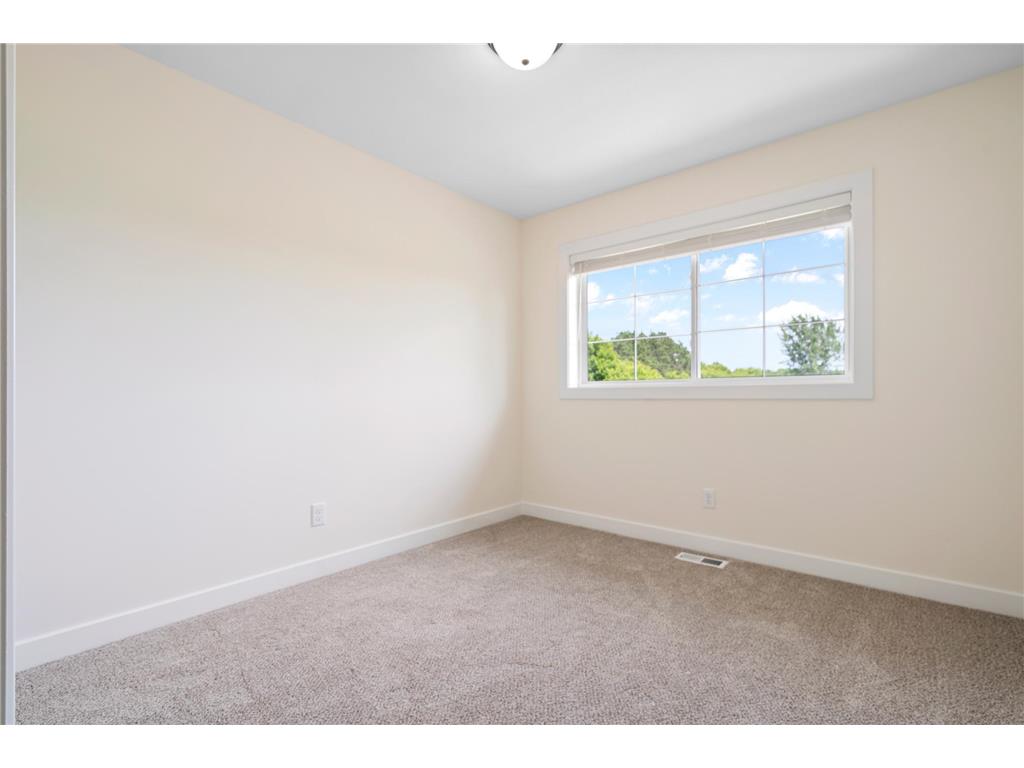 1773 Cleveland Court S Cambridge MN 55008 7115723 image22