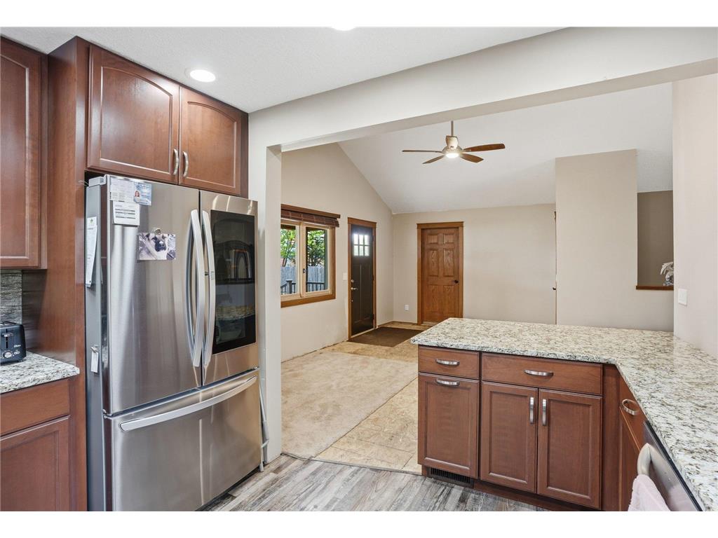 1773 Geneva Avenue N Oakdale MN 55128 7069590 image16