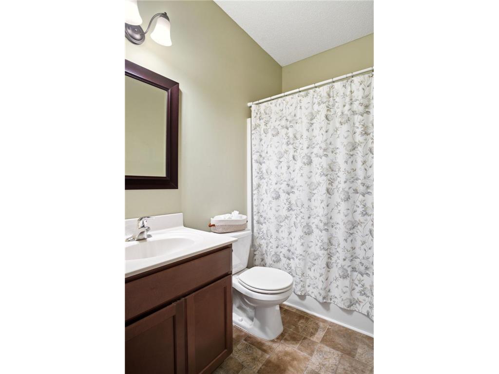 1773 Gotland Lane Shakopee MN 55379 7100281 image14