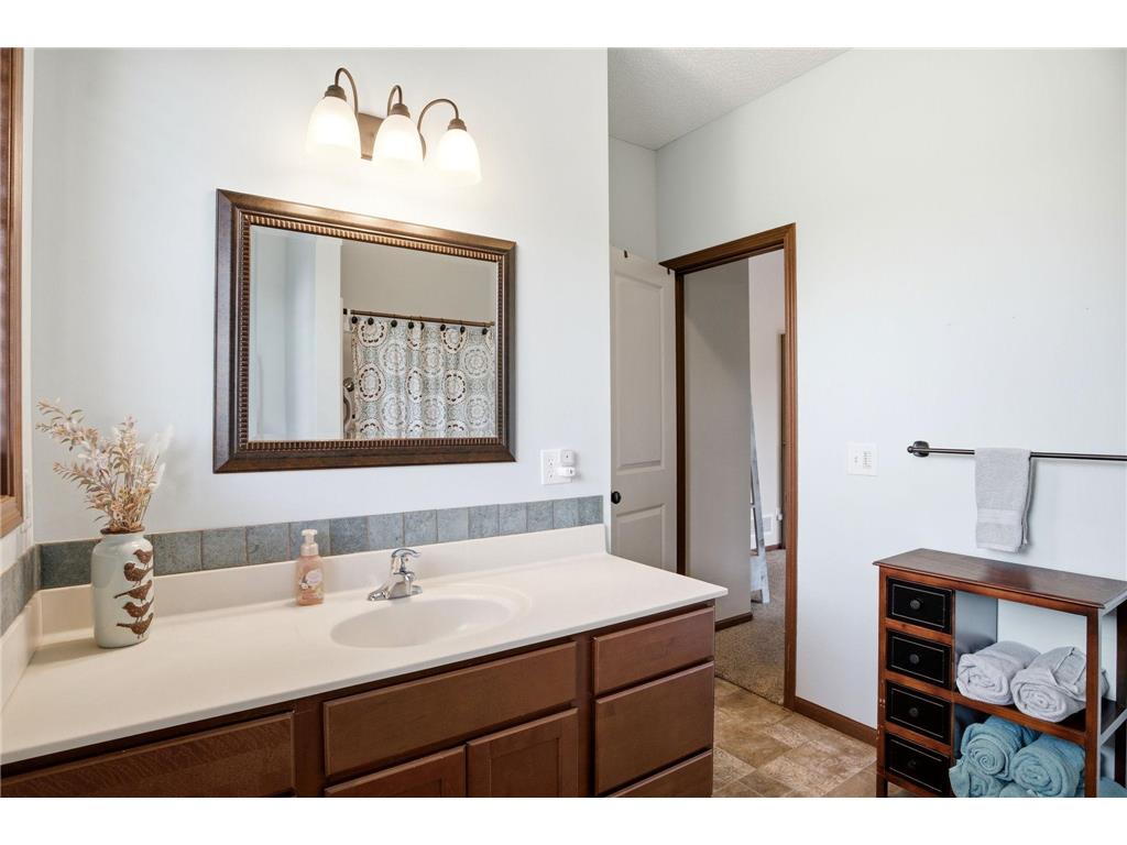 1773 Gotland Lane Shakopee MN 55379 7100281 image32