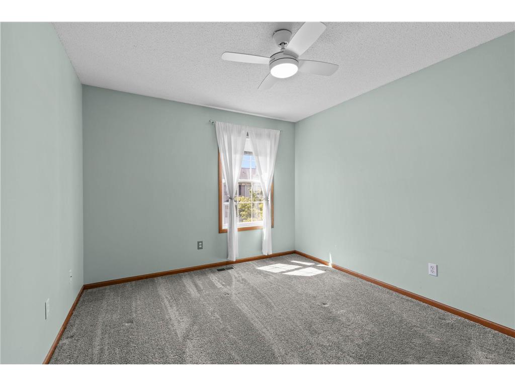 1773 Grove Drive Shakopee MN 55379 7074783 image40