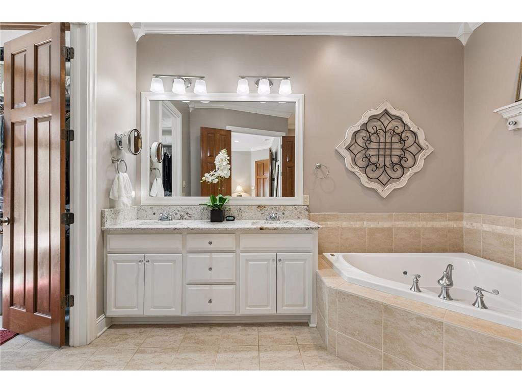 17738 Landmark Court Lakeville MN 55044 7089037 image20