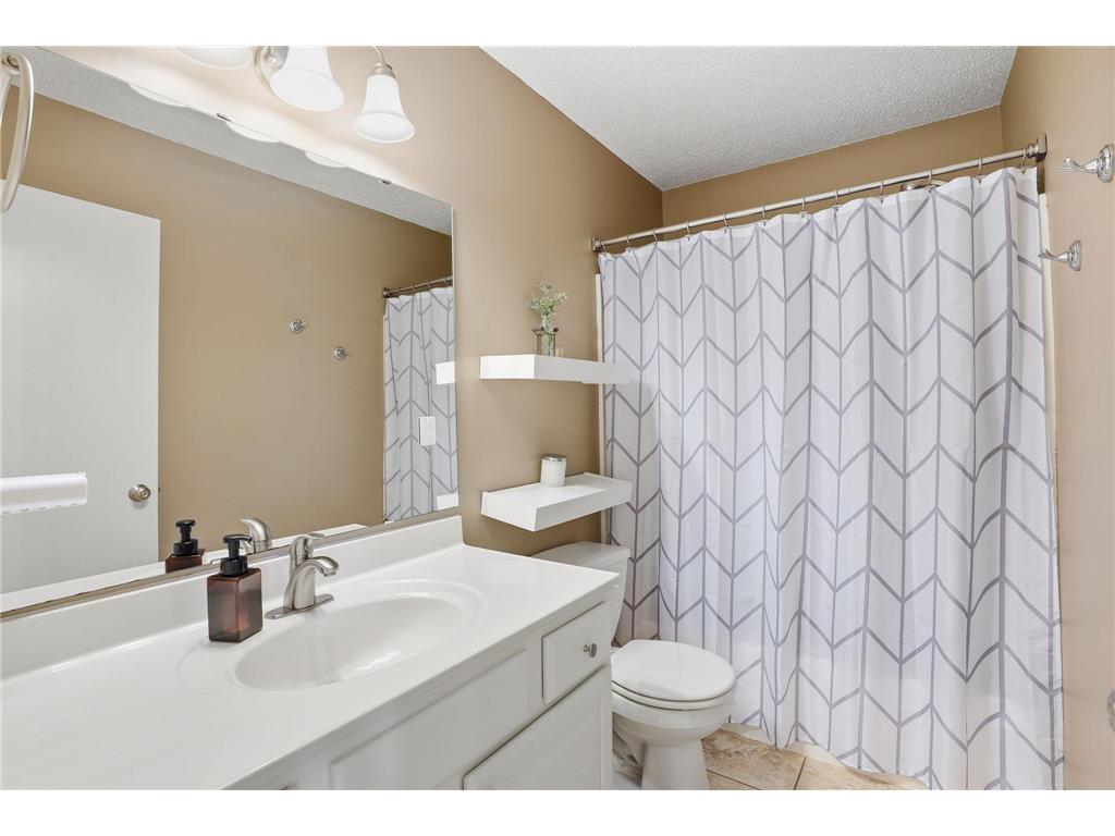 17739 Fontina Path Lakeville MN 55024 7080900 image17