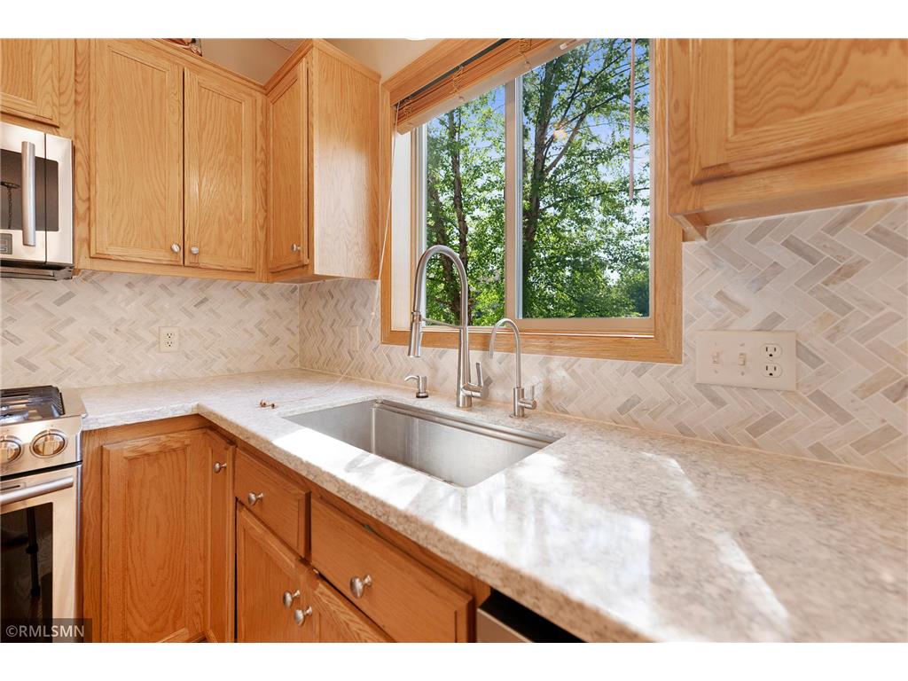 1774 Fox Run Shakopee MN 55379 7080689 image18