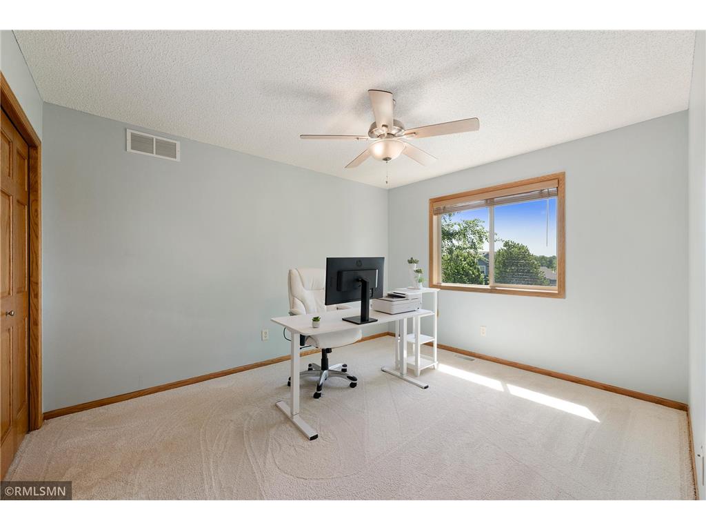 1774 Fox Run Shakopee MN 55379 7080689 image35