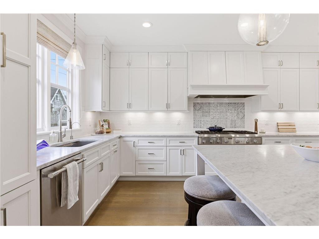1774 Girard Avenue S Minneapolis MN 55403 7026023 image25