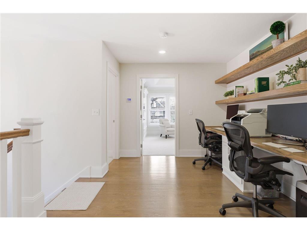 1774 Girard Avenue S Minneapolis MN 55403 7026023 image30