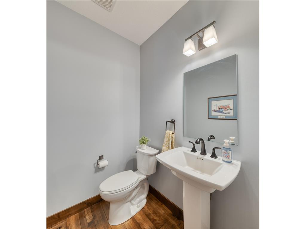 1774 Highway 2 Two Harbors MN 55616 - Stewart 7029559 image30