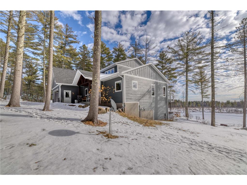 1774 Highway 2 Two Harbors MN 55616 - Stewart 7029559 image70