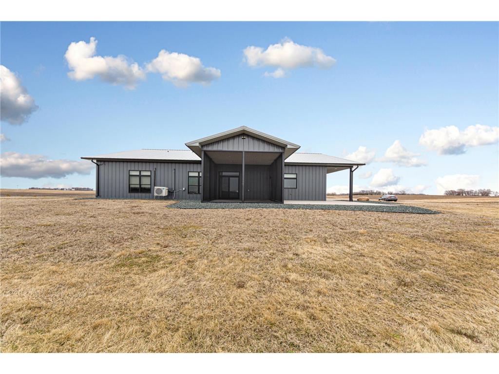 17742 280th Avenue Ellendale MN 56026 7037311 image3