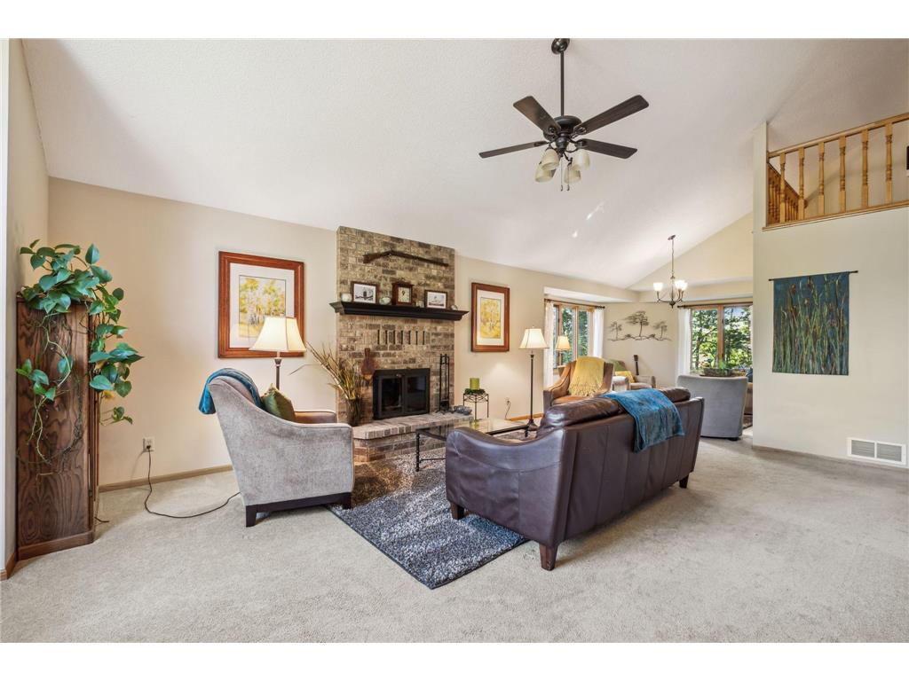 17742 Oakland Drive NE Ham Lake MN 55304 6433248 image1