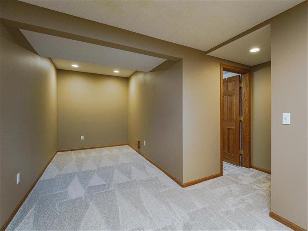 17743 Layton Path Lakeville MN 55044 7058589 image37