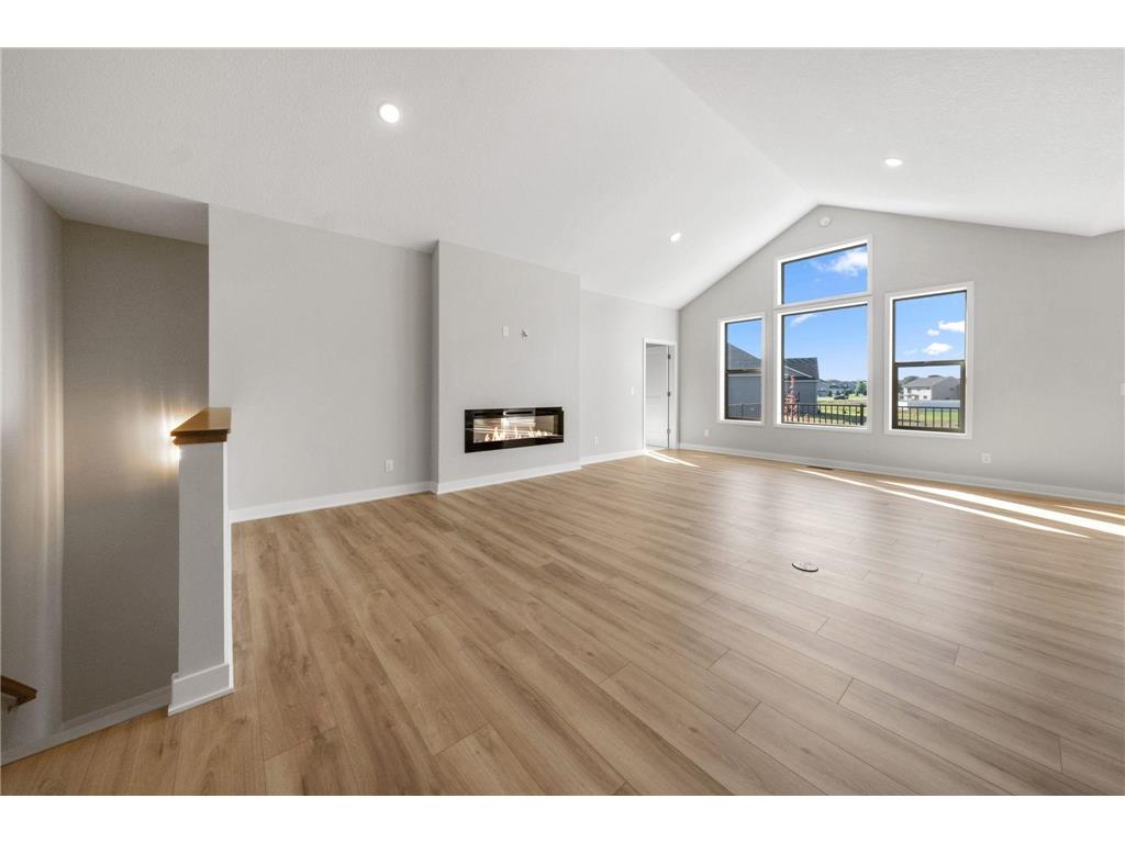 17747 Ellsworth Drive Lakeville MN 55044 6803552 image8