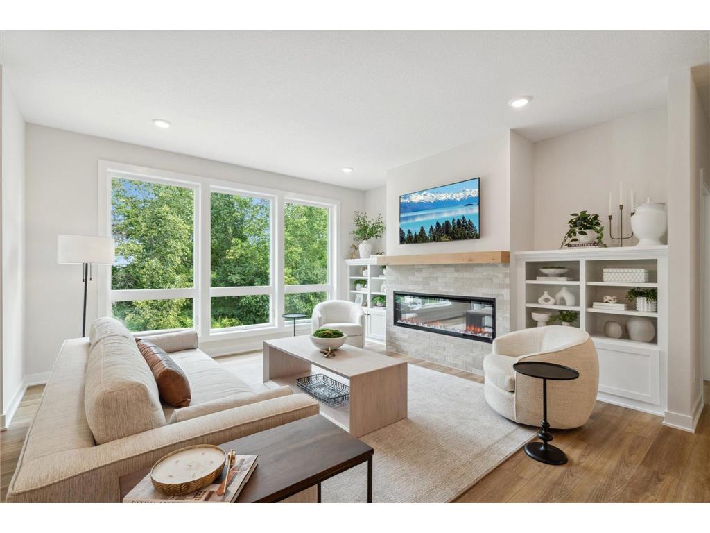 17748 Ellsworth Drive Lakeville MN 55044 6677155 image1