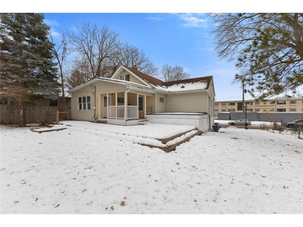 1775 Morgan Avenue Saint Paul MN 55116 7000791 image2