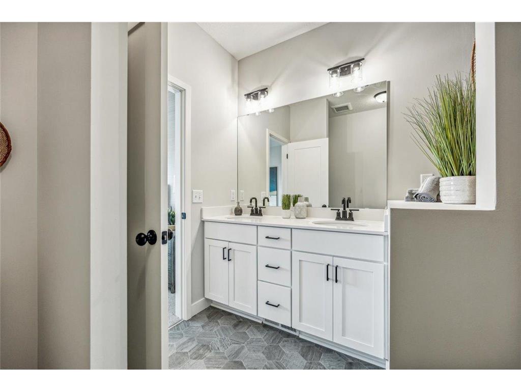 17751 Empire Trail Lakeville MN 55044 7002776 image41