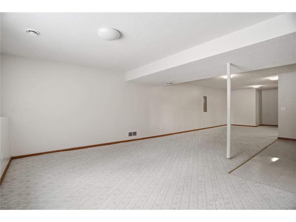 1776 Elm Street White Bear Lake MN 55110 6811405 image40