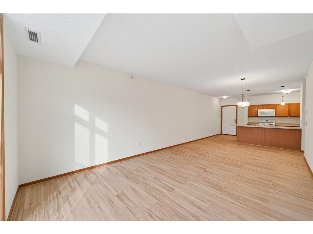 1776 Maryland Avenue E #100 Saint Paul MN 55106 6816476 image11