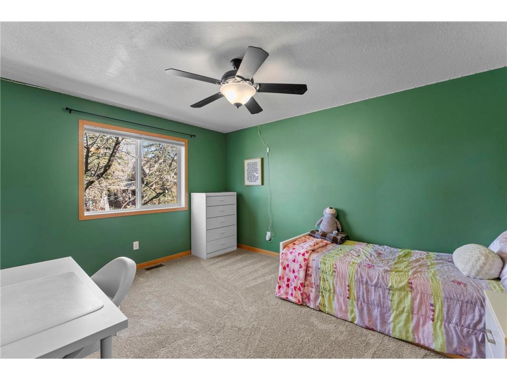 1776 McMenemy Street Maplewood MN 55117 7050607 image18