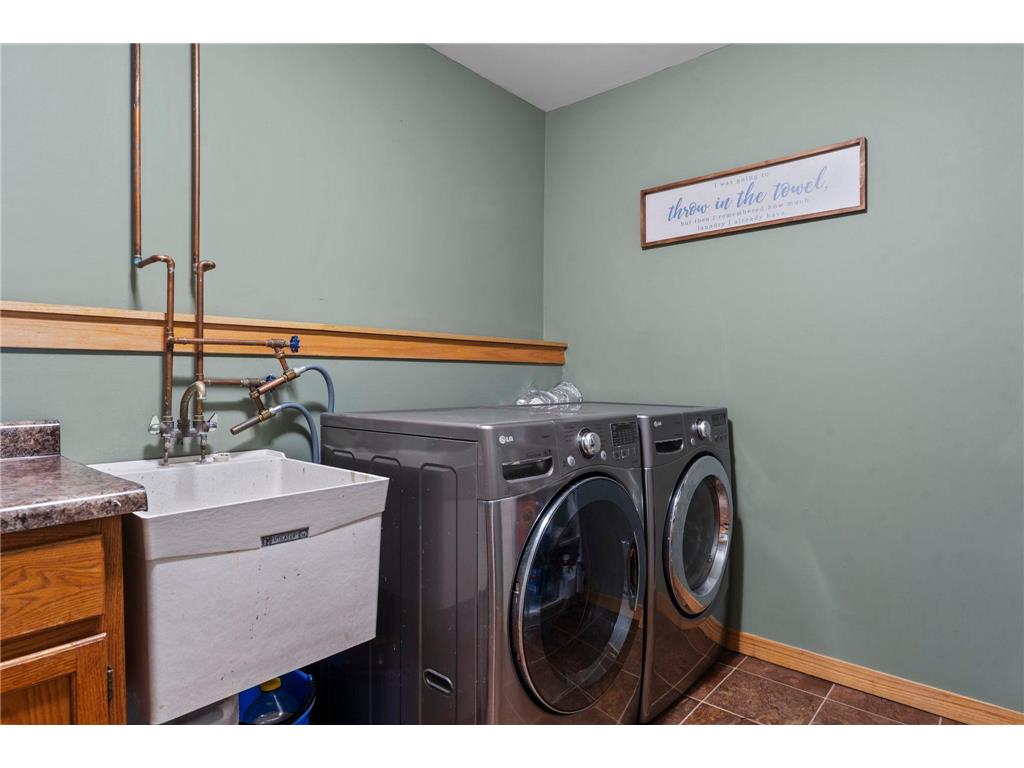 1776 McMenemy Street Maplewood MN 55117 7050607 image29