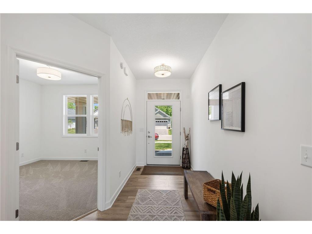 17763 Ellsworth Drive Lakeville MN 55044 7057915 image2