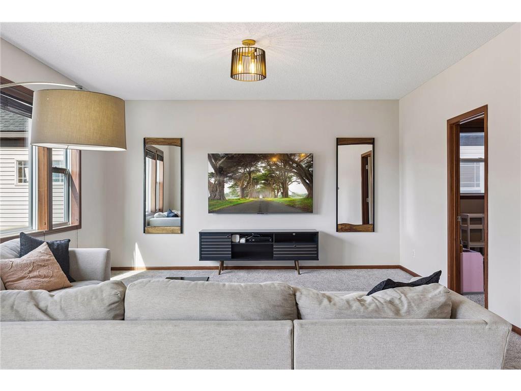 17765 69th Place N Maple Grove MN 55311 7035628 image10