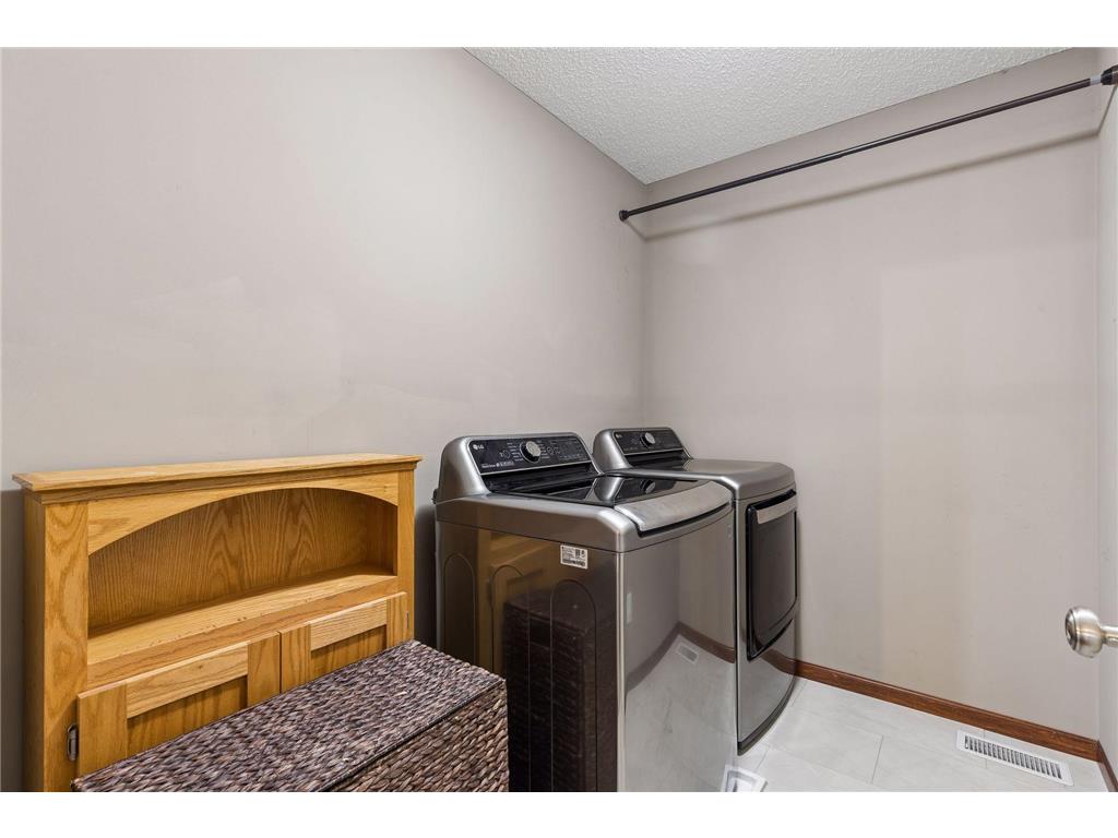 17765 69th Place N Maple Grove MN 55311 7035628 image25