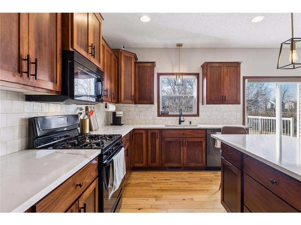 17765 69th Place N Maple Grove MN 55311 7035628 image8