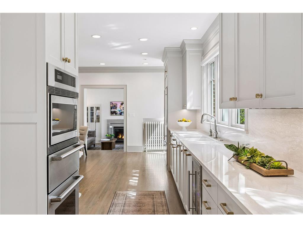 1777 Knox Avenue S Minneapolis MN 55403 7041002 image25
