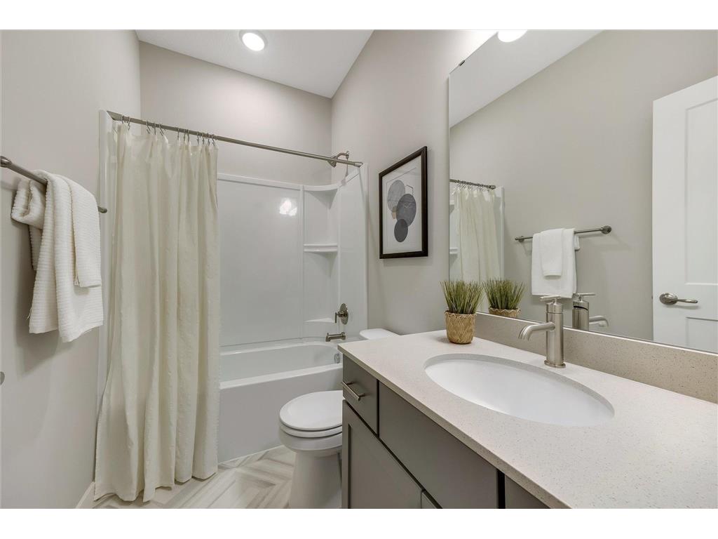 17772 Ellsworth Drive Lakeville MN 55044 6781880 image6