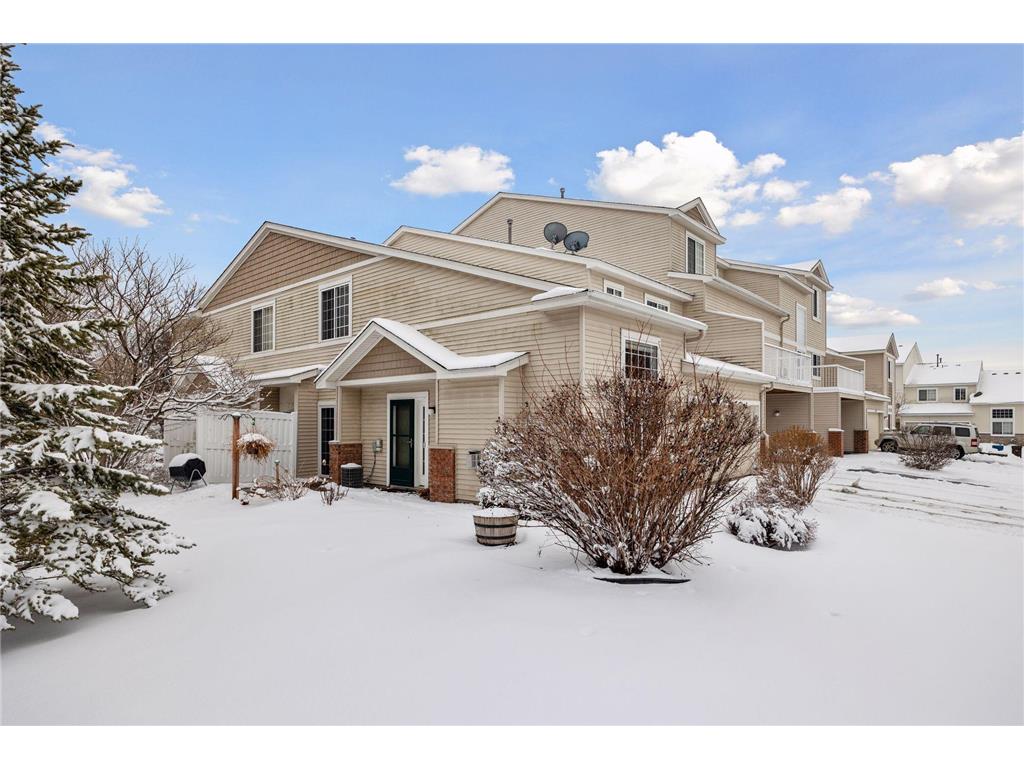 17776 66th Avenue N Maple Grove MN 55311 7023915 image1