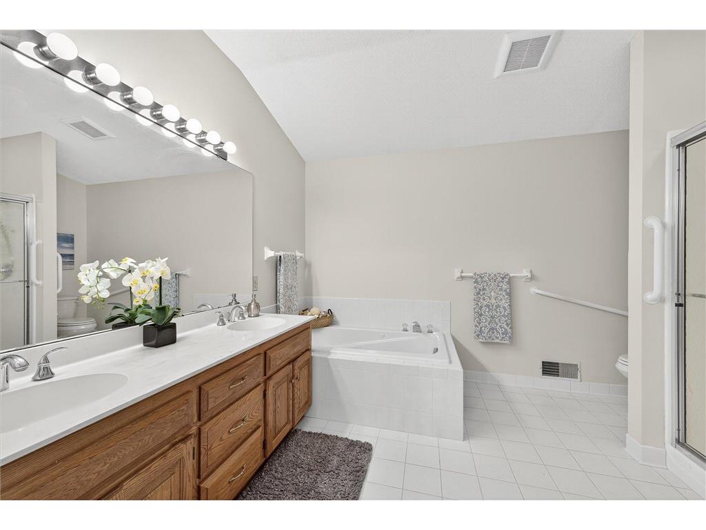 1778 Green Crest Drive Victoria MN 55386 7043614 image13