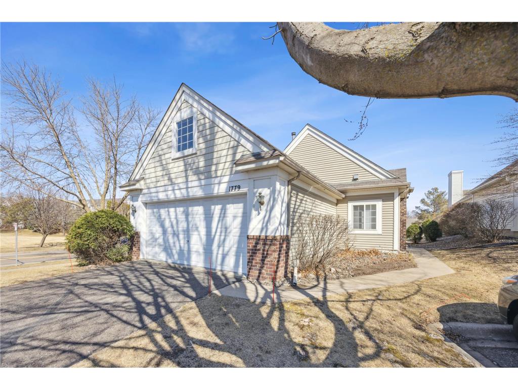 1779 Cedar Cove White Bear Lake MN 55110 6695119 image1