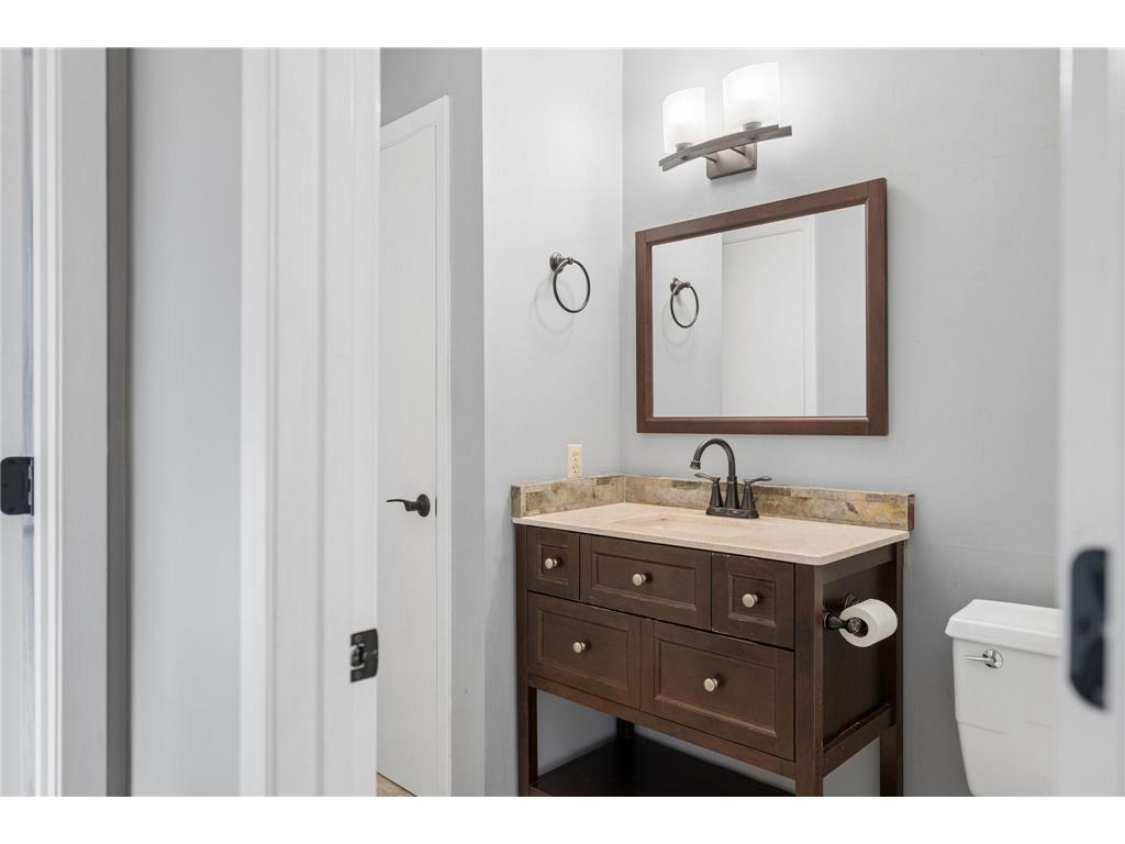1779 Walnut Lane Eagan MN 55122 7048341 image22