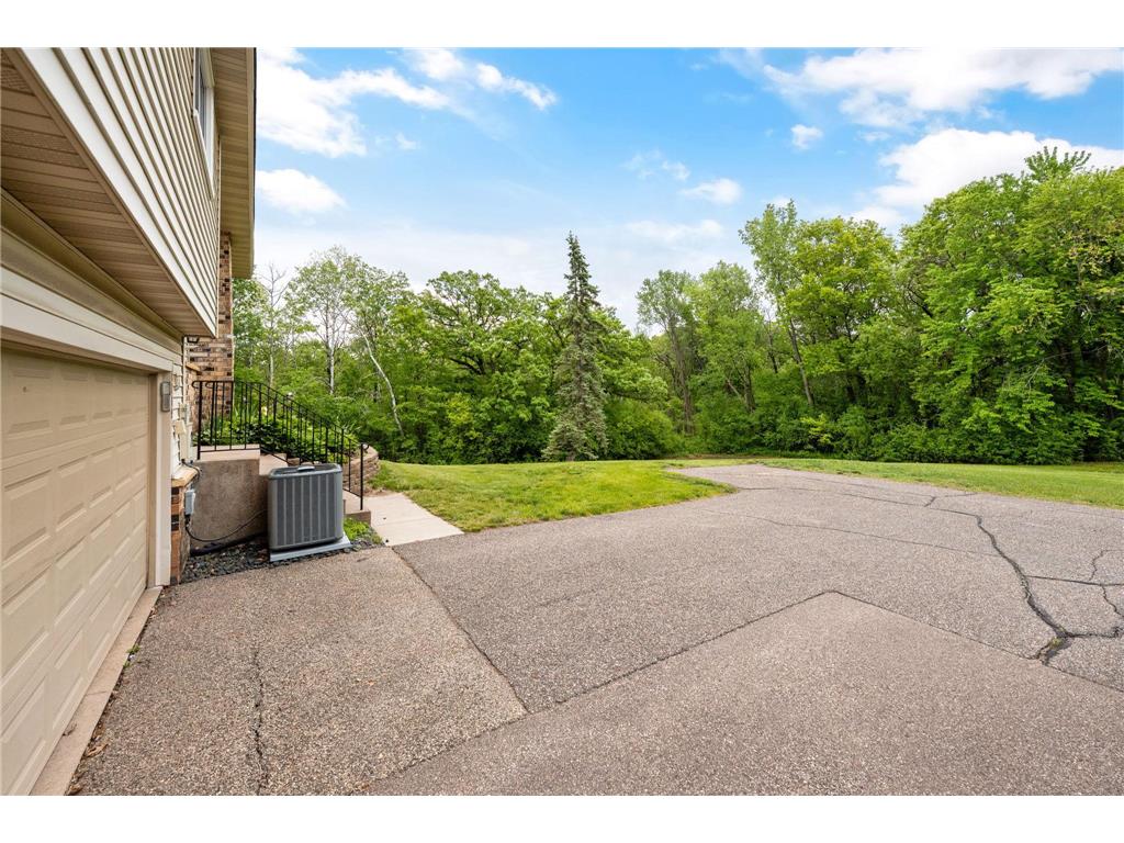 1779 Walnut Lane Eagan MN 55122 7048341 image39