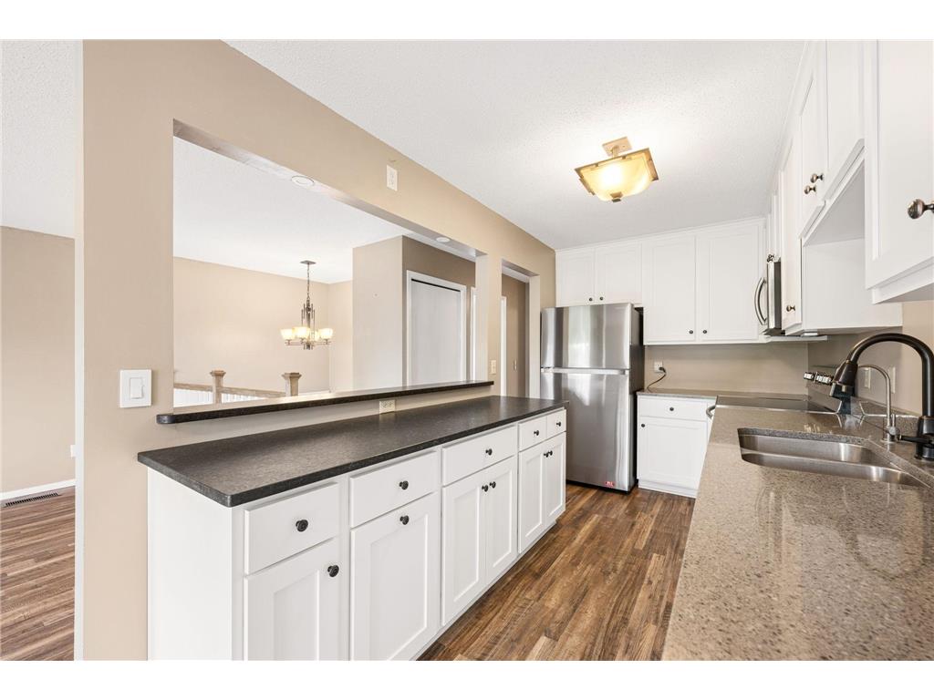 1779 Walnut Lane Eagan MN 55122 7048341 image4