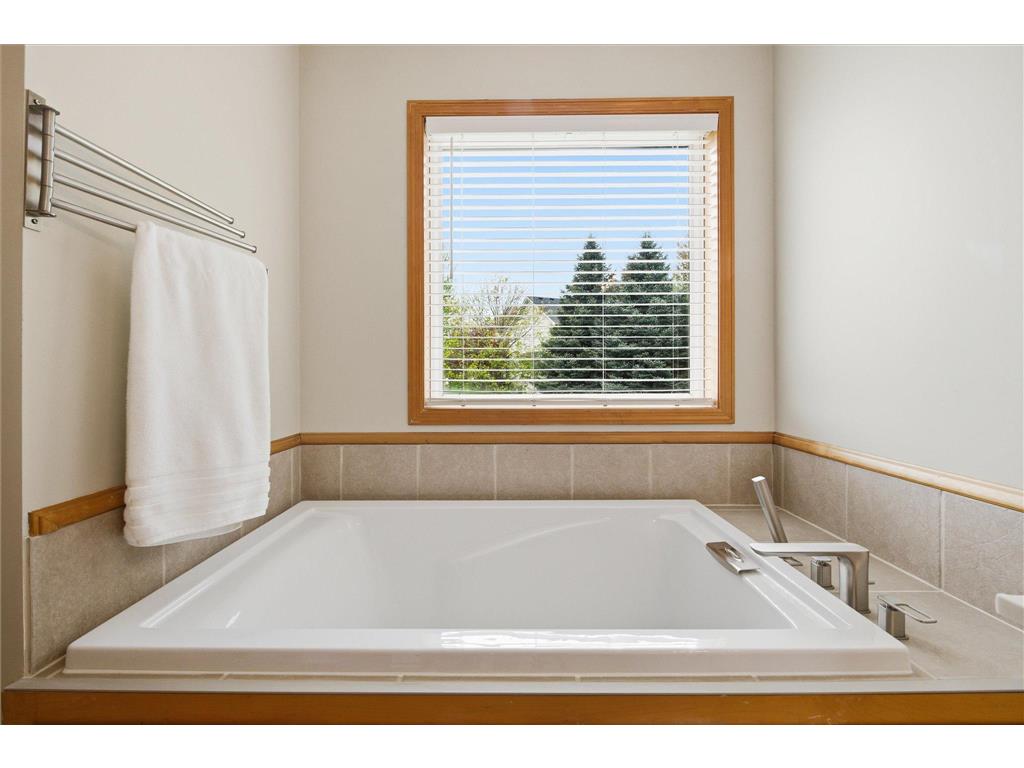 17795 Idawood Path Lakeville MN 55044 7068065 image15