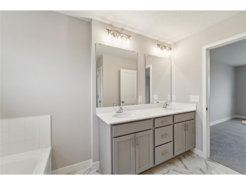 17798 Eclipse Avenue Lakeville MN 55044 6806319 image2