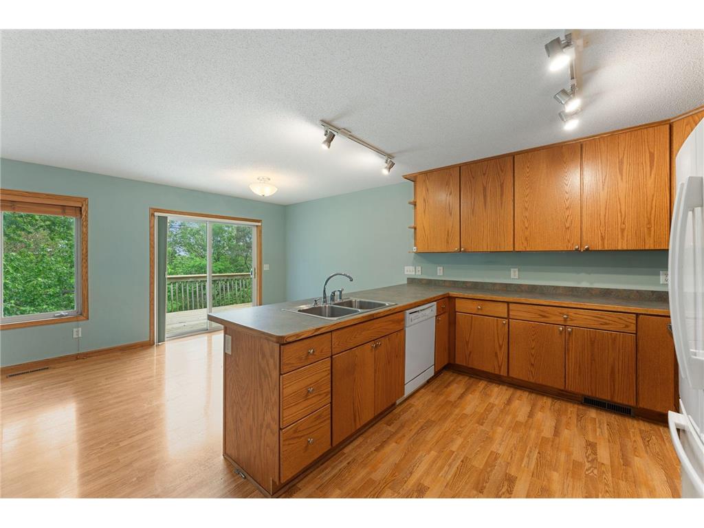 178 Minnesota Avenue Roseville MN 55113 7078089 image17