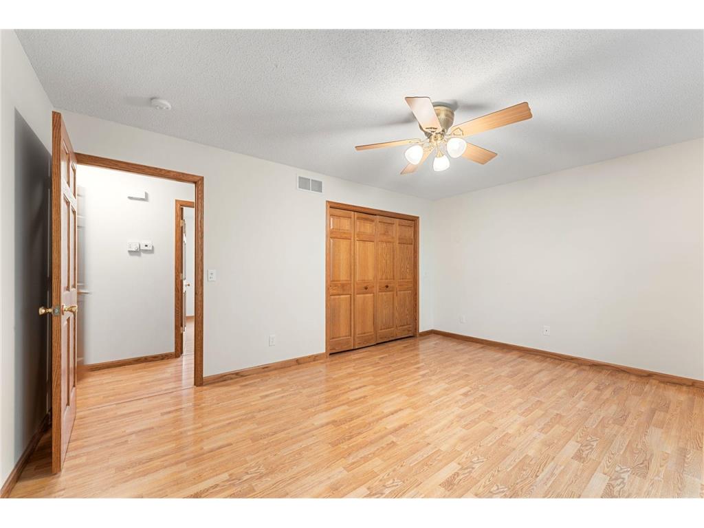 178 Minnesota Avenue Roseville MN 55113 7078089 image23