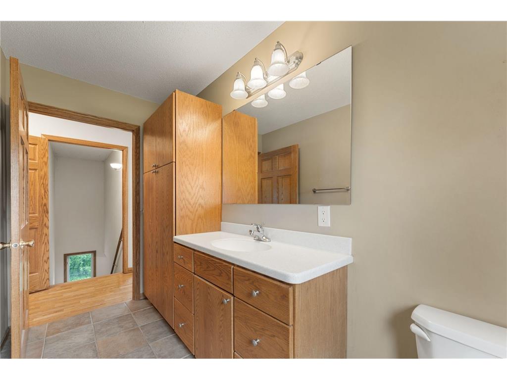 178 Minnesota Avenue Roseville MN 55113 7078089 image28