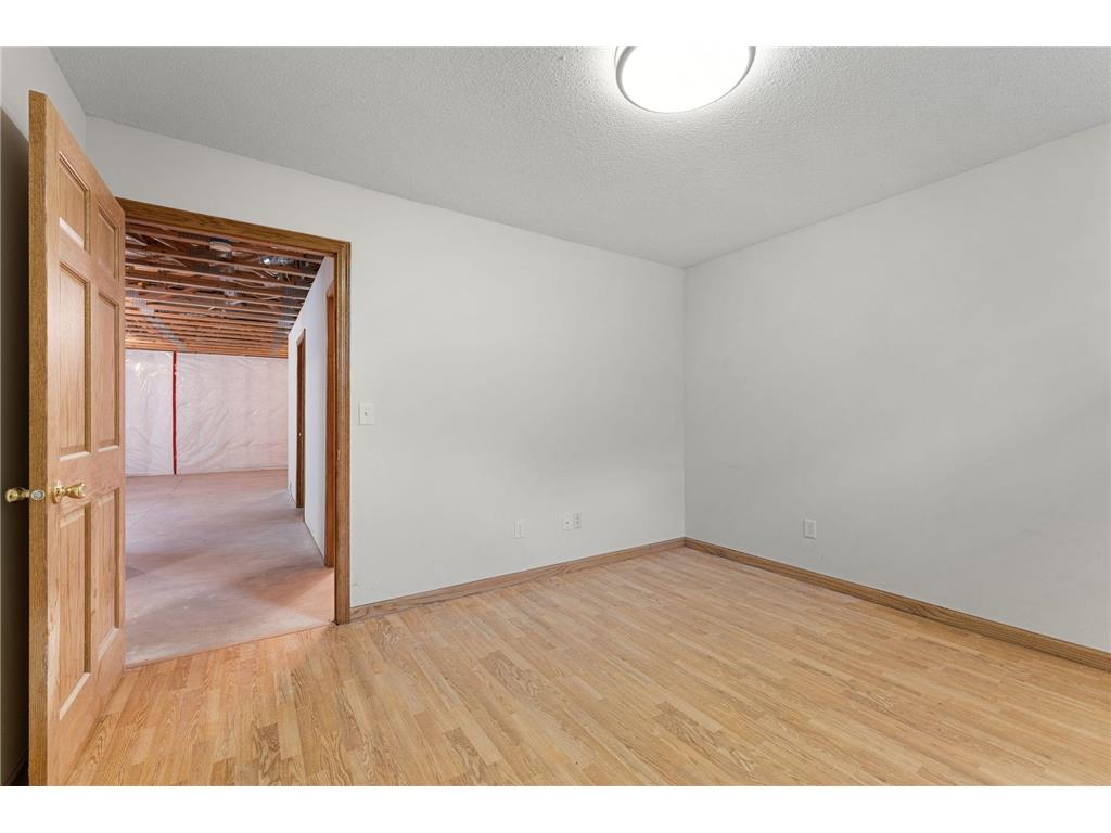 178 Minnesota Avenue Roseville MN 55113 7078089 image33