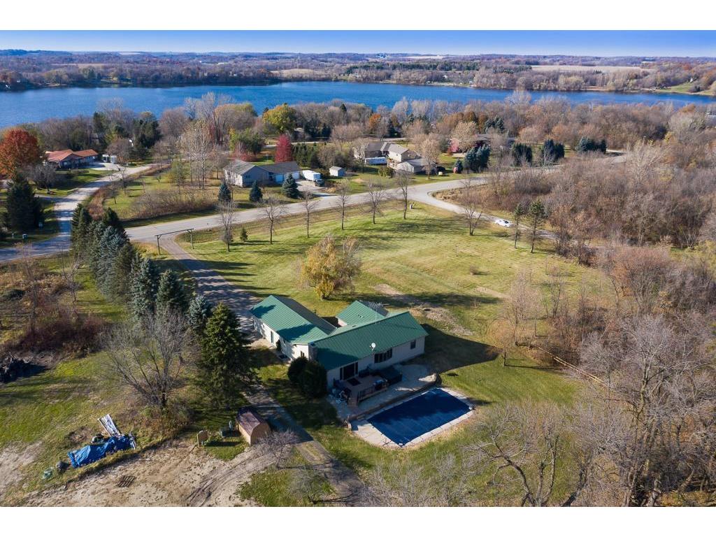 17801 Hunt Lake Trail Faribault Mn 55021 Mls 5328509 Edina Realty