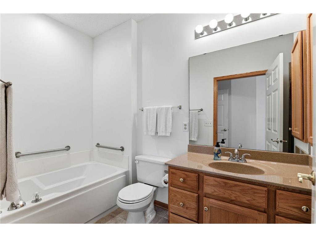 17809 38th Avenue N Plymouth MN 55446 7094346 image25